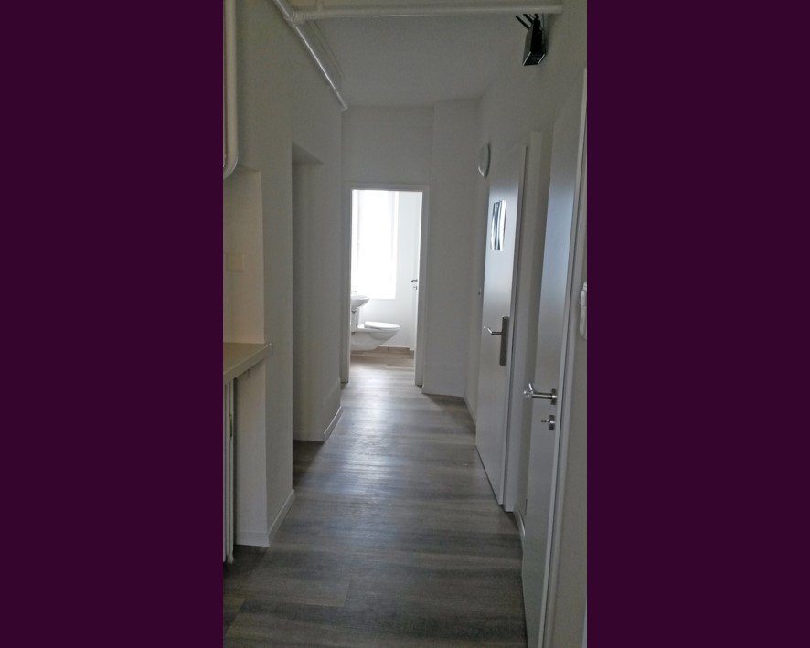 App.2-Hall